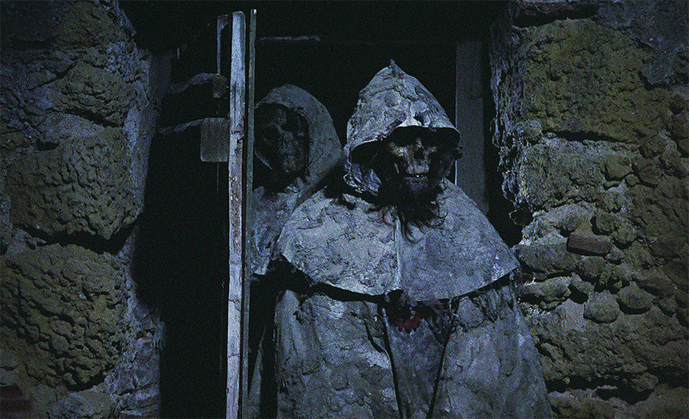 Tombs of the Blind Dead (4000 Piece Steelbook 3-Disc Limited Edition + Slipcover)