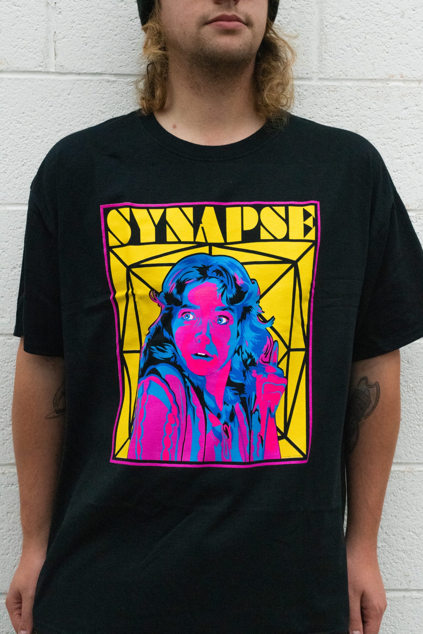 Synapse Suspiria Mens Magenta T-Shirt